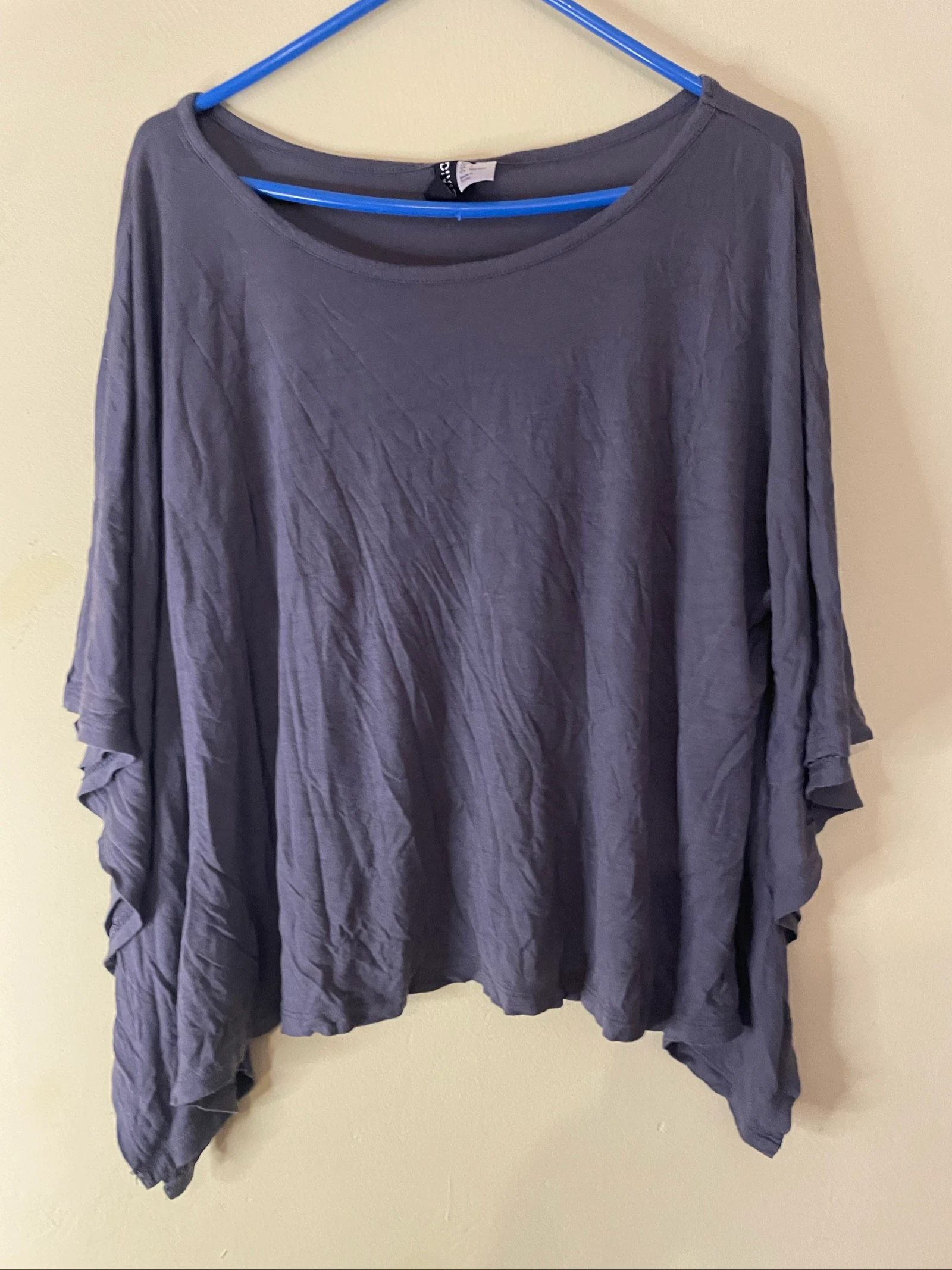 Blusa Oversized Corte Poncho / Manga Morcego 
